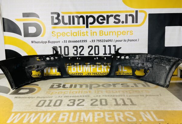 BUMPER Volkswagen Golf 5 GTI 2003-2008 VOORBUMPER 1-C6-6803z