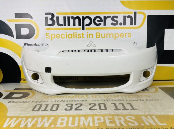 BUMPER Mitsubishi Spacestar 2012-2017 VOORBUMPER 2-B4-6462z