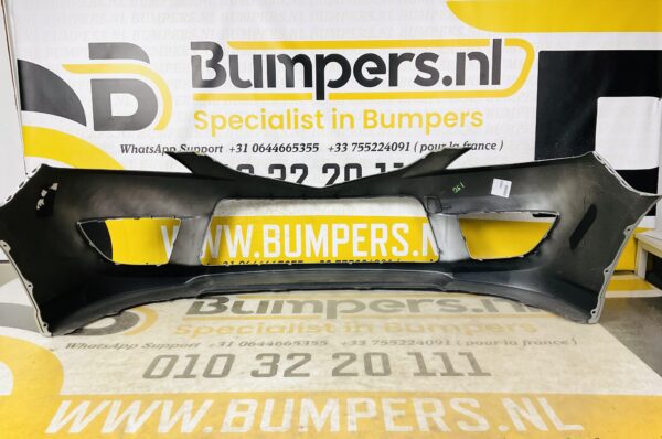 BUMPER Mazda  Mazda 3  VOORBUMPER 2-B9-6825z