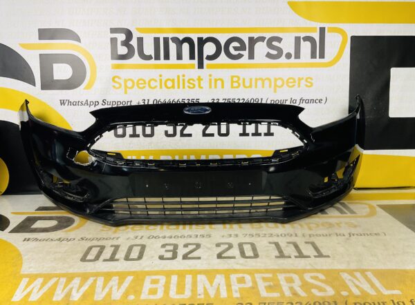 BUMPER Ford Focus MK3 2008-2011 VOORBUMPER 1-D9-6473z
