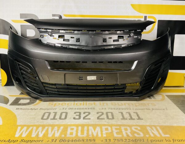 BUMPER Opel Vivaro 2018-2023 VOORBUMPER 1-G5-6828z