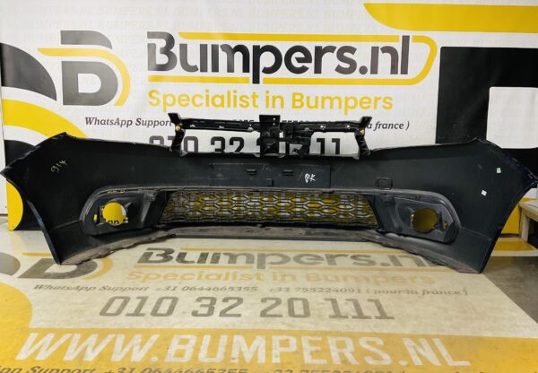 BUMPER Dacia Sandero 2017-2020 VOORBUMPER 1-G3-6838z