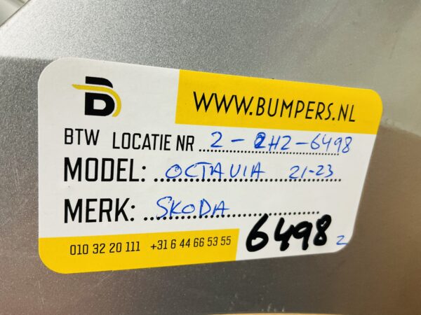 BUMPER Skoda Octavia 4  2021-2023 VOORBUMPER 2-H2-6498z