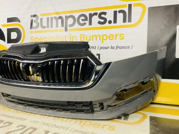 BUMPER Skoda Octavia 4  2021-2023 VOORBUMPER 2-H2-6499z