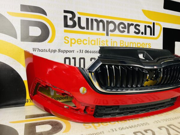 BUMPER Skoda Octavia 4  2021-2023 VOORBUMPER 2-H2-6501z