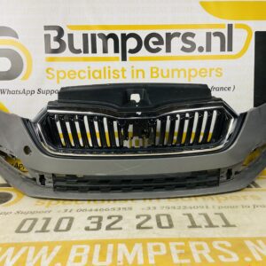 BUMPER Skoda Octavia 4  2021-2023 VOORBUMPER 2-H2-6502z