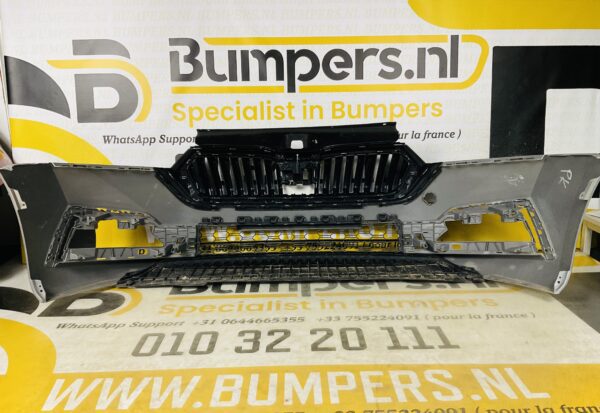 BUMPER Skoda Octavia 4  2021-2023 VOORBUMPER 2-H2-6503z