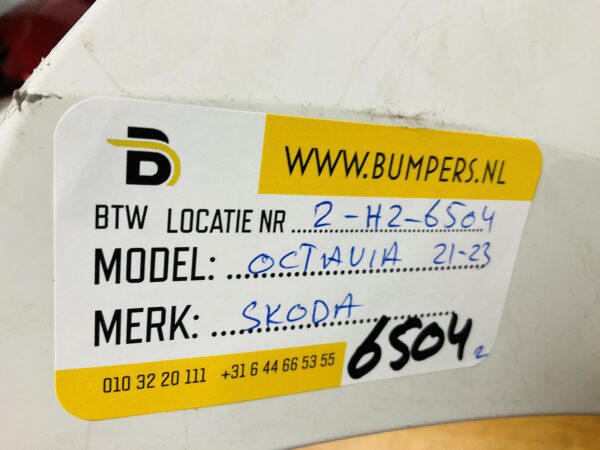 BUMPER Skoda Octavia 4  2021-2023 VOORBUMPER 2-H2-6504z