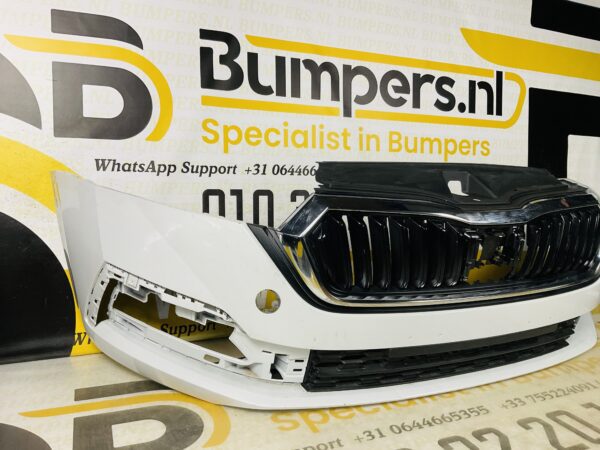 BUMPER Skoda Octavia 4  2021-2023 VOORBUMPER 2-H2-6506z