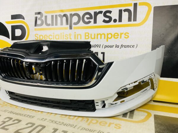 BUMPER Skoda Octavia 4  2021-2023 VOORBUMPER 2-H2-6508z