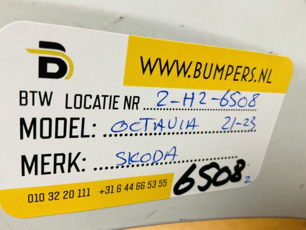 BUMPER Skoda Octavia 4  2021-2023 VOORBUMPER 2-H2-6508z