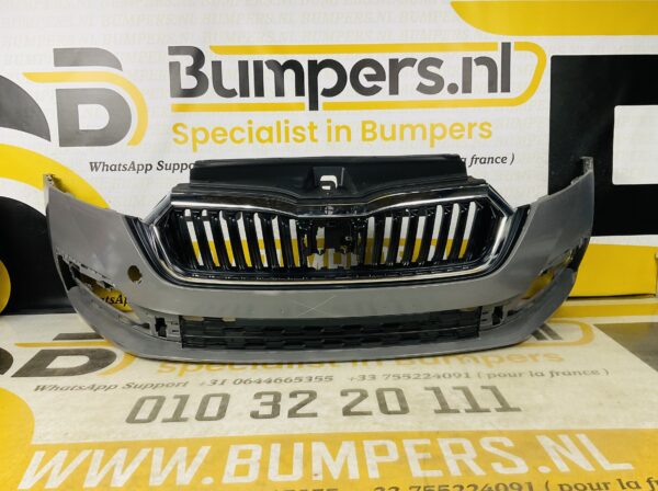 BUMPER Skoda Octavia 4  2021-2023 VOORBUMPER 2-H2-6510z
