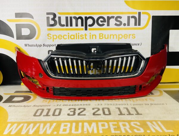 BUMPER Skoda Octavia 4  2021-2023 VOORBUMPER 2-H2-6511z