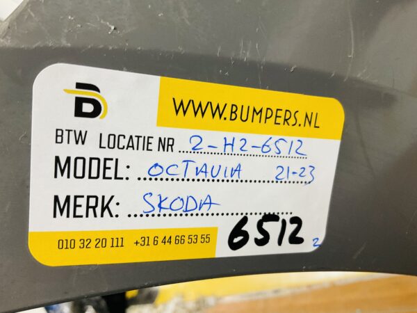 BUMPER Skoda Octavia 4  2021-2023 VOORBUMPER 2-H2-6512z