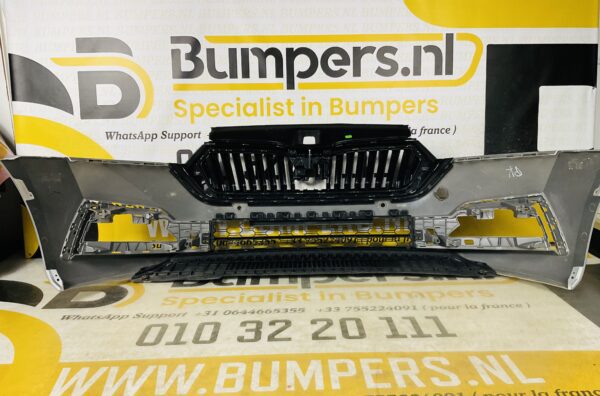 BUMPER Skoda Octavia 4  2021-2023 VOORBUMPER 2-H2-6516z