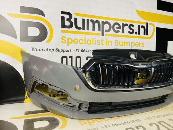 BUMPER Skoda Octavia 4  2021-2023 VOORBUMPER 2-H2-6515z