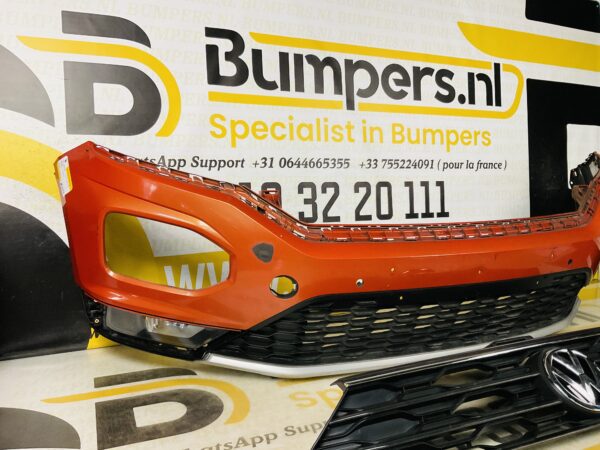 BUMPER Volkswagen T-Roc TRoc  VOORBUMPER 1-C5-6225z