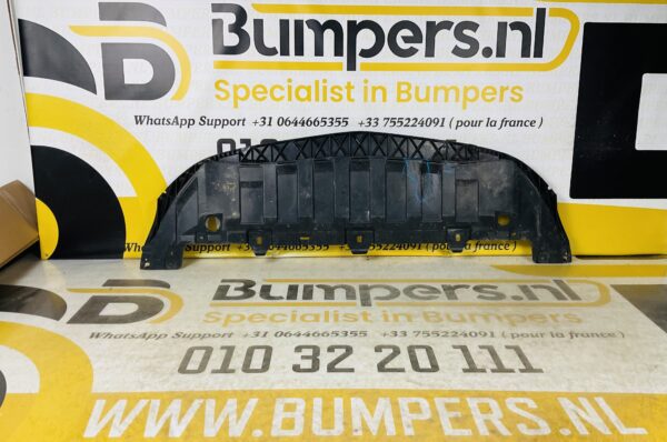 Onderplaat Mercedes CLA Klasse A1178850100 Bumperlip W117 2-L9-5937R
