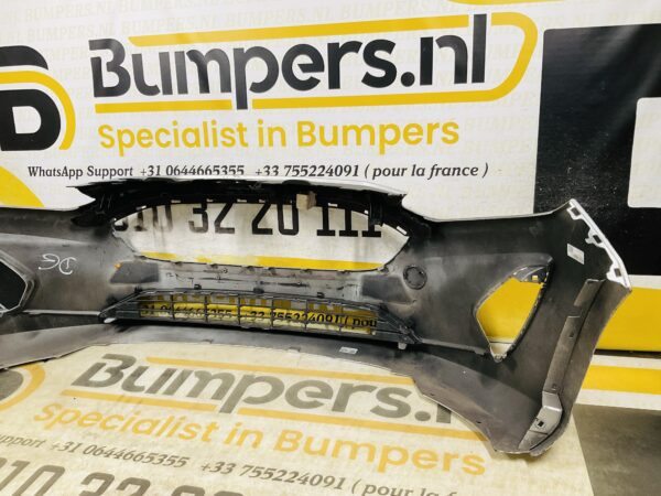 BUMPER Ford Fiesta MK8 2017-2021 VOORBUMPER 1-D7-6731z