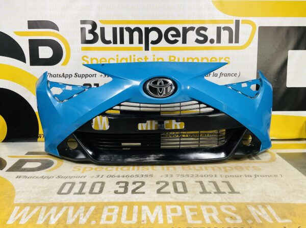 BUMPER Toyota Aygo Facelift 2017-2022 VOORBUMPER 2-D1-7424z