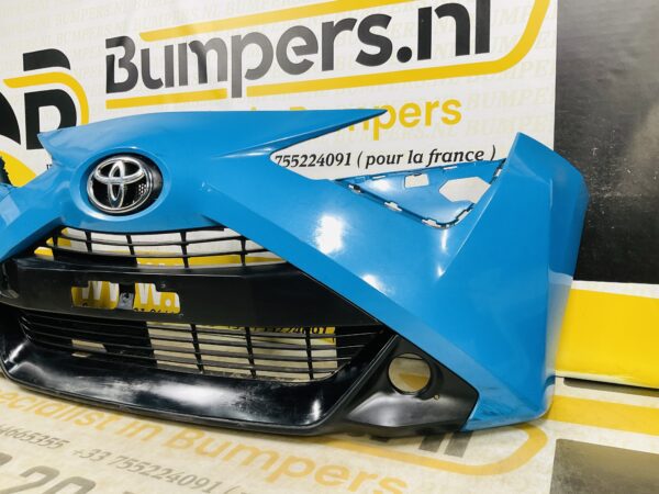 BUMPER Toyota Aygo Facelift 2017-2022 VOORBUMPER 2-D1-7424z