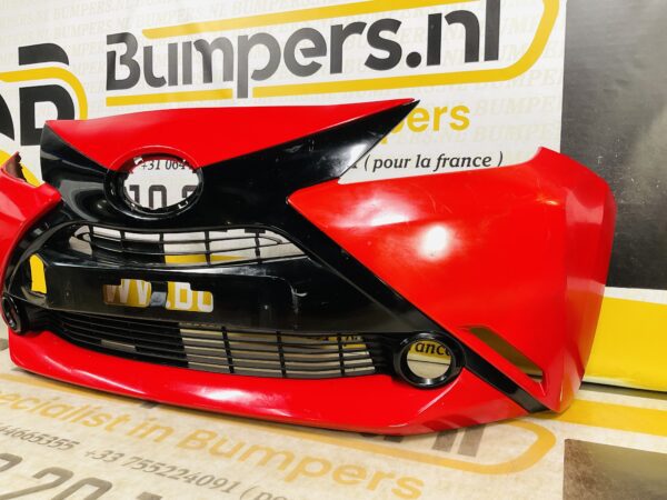 BUMPER Toyota Aygo  2014-2017 VOORBUMPER 2-D1-7432z