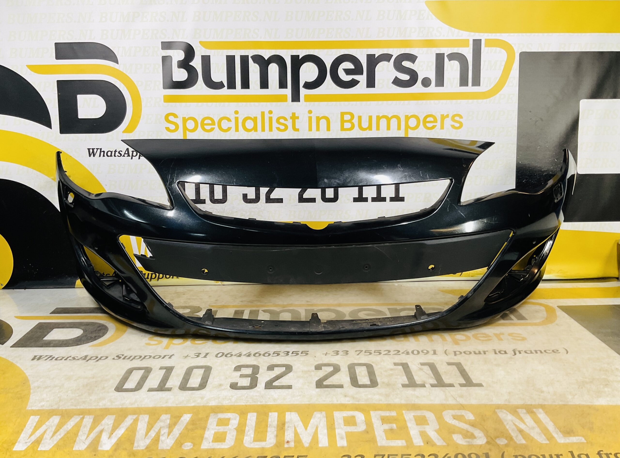 BUMPER Opel Astra J 2011-2014 VOORBUMPER 2-i9-7441z