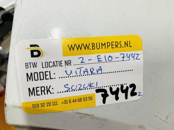 BUMPER Suzuki Vitara + Grill   VOORBUMPER 2-E10-7442z