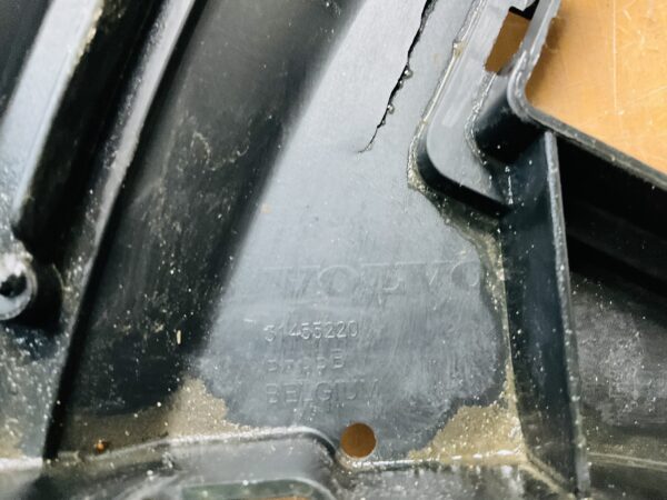 Onderplaat Volvo V40-31455220 Bumperlip 2-R1-6889R