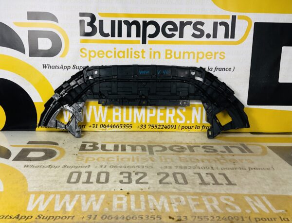 Onderplaat Volvo V40-31455220 Bumperlip 2-R1-6894R