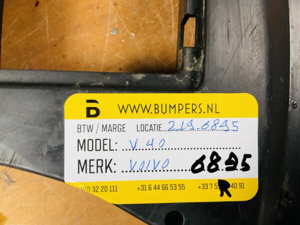 Onderplaat Volvo V40-31455220 Bumperlip 2-R1-6895R