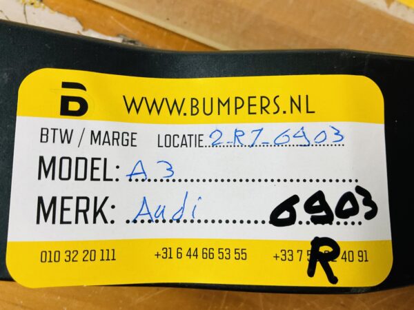 Zijscherm Strip Audi A3 Scherm 2-R7-6903R