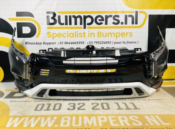 BUMPER Mitsubishi Outlander Facelift  2017-2021  VOORBUMPER 2-B5-7551z