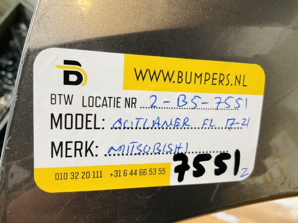 BUMPER Mitsubishi Outlander Facelift  2017-2021  VOORBUMPER 2-B5-7551z