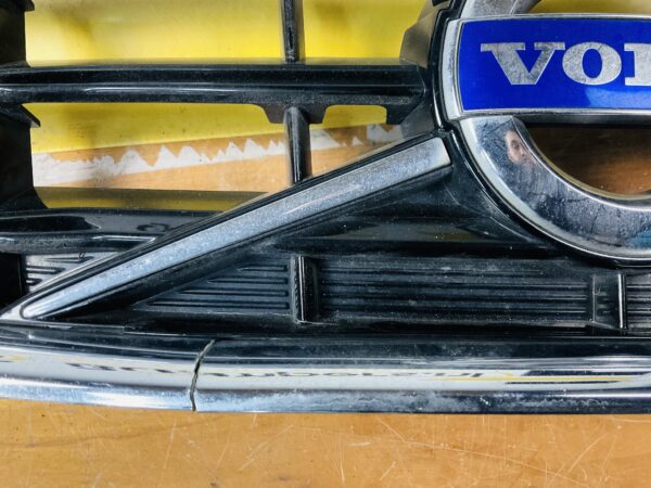 Gril Volvo V40 31353120 bumper 2- R2-6921R