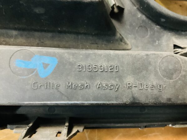 Gril Volvo V40 31353120 bumper 2- R2-6921R