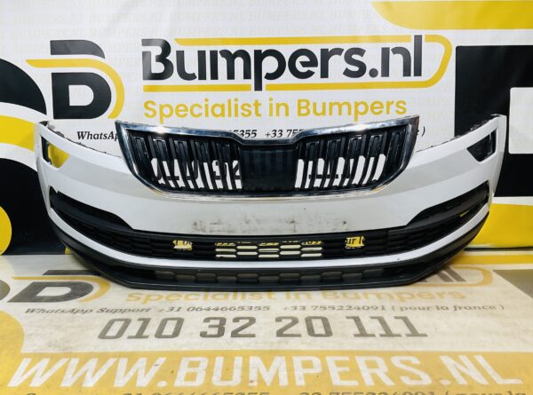 BUMPER Skoda Qaroq 2017  VOORBUMPER 2-H5-7558z