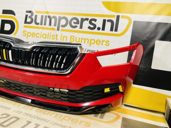 BUMPER Skoda Kamiq 2019-2022  VOORBUMPER 2-H8-7559z