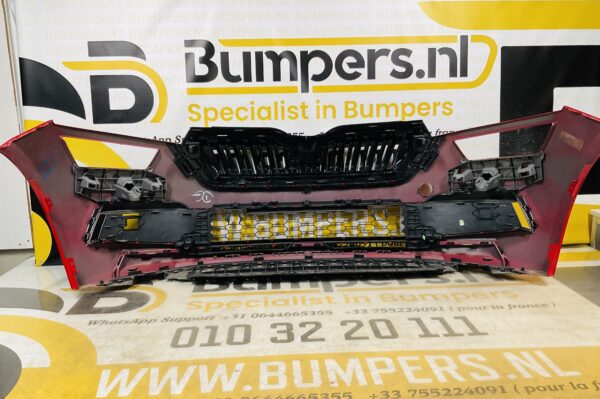BUMPER Skoda Kamiq 2019-2022  VOORBUMPER 2-H8-7559z