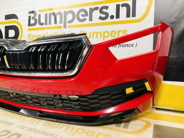 BUMPER Skoda Kamiq 2019-2022  VOORBUMPER 2-H8-7560z