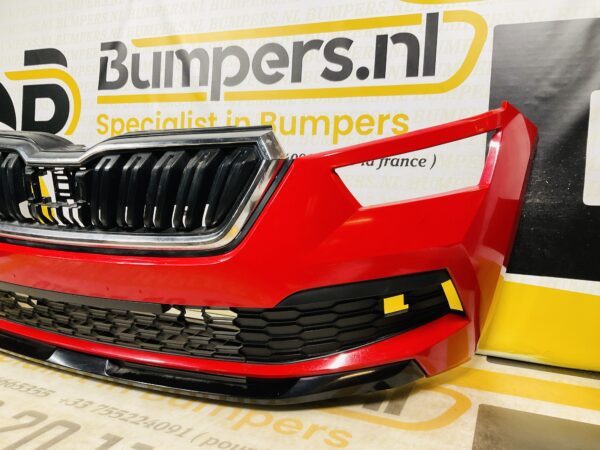 BUMPER Skoda Kamiq 2019-2022  VOORBUMPER 2-H8-7561z