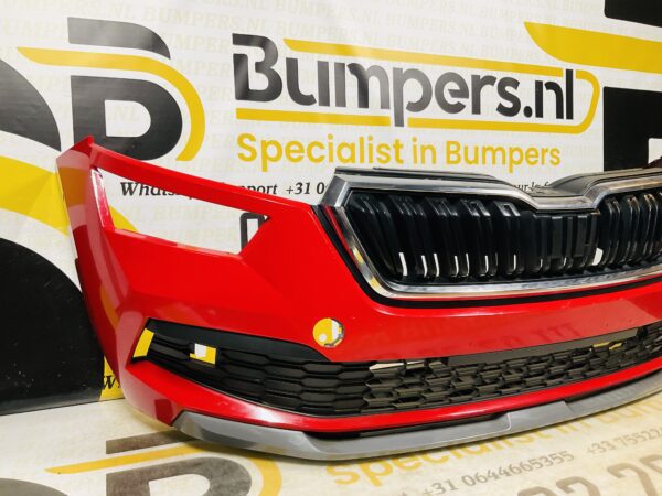 BUMPER Skoda Kamiq 2019-2022  VOORBUMPER 2-H8-7562z