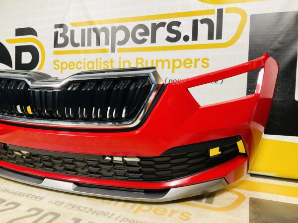 BUMPER Skoda Kamiq 2019-2022  VOORBUMPER 2-H8-7563z