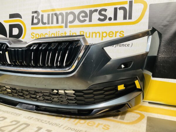 BUMPER Skoda Kamiq 2019-2022  VOORBUMPER 2-H8-7564z