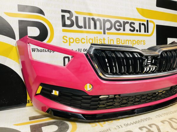 BUMPER Skoda Kamiq 2019-2022  VOORBUMPER 2-H8-7567z
