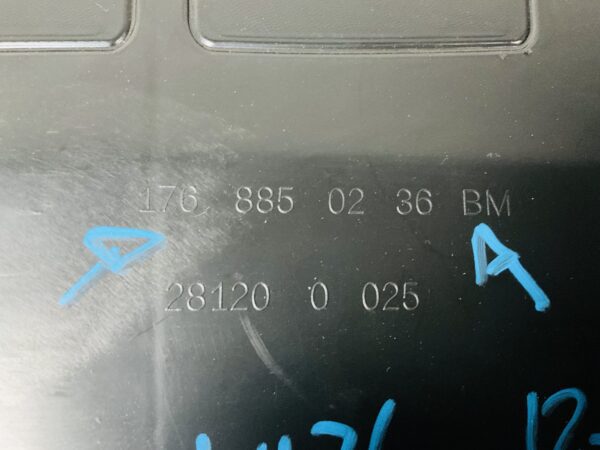 Onderplaat Mercedes A Klasse W176 AMG  Bumperlip 2-L4-6935R