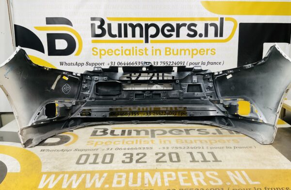 BUMPER Mitsubishi Outlander   2015-2017  VOORBUMPER 2-B5-7572z