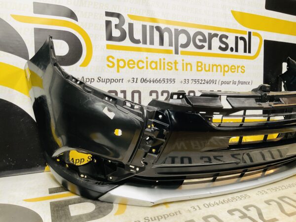 BUMPER Mitsubishi Outlander   2015-2017  VOORBUMPER 2-B5-7573z