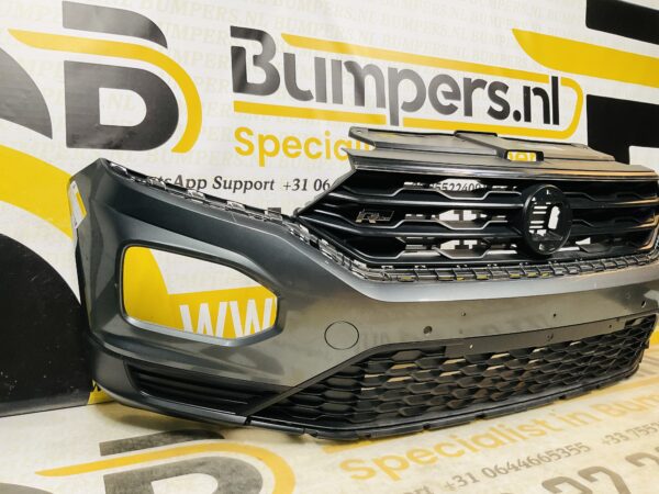 BUMPER Volkswagen Troc T-Rock  2017-2021 VOORBUMPER 1-C5-7578z