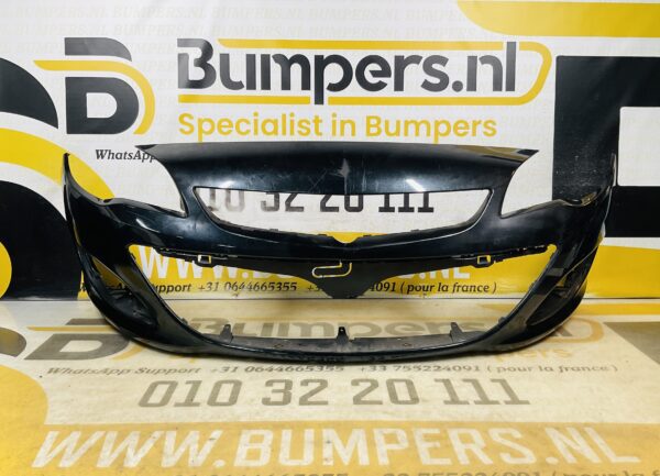 BUMPER Opel Astra j Facelift  2011-2014 VOORBUMPER 2-i9-7120z